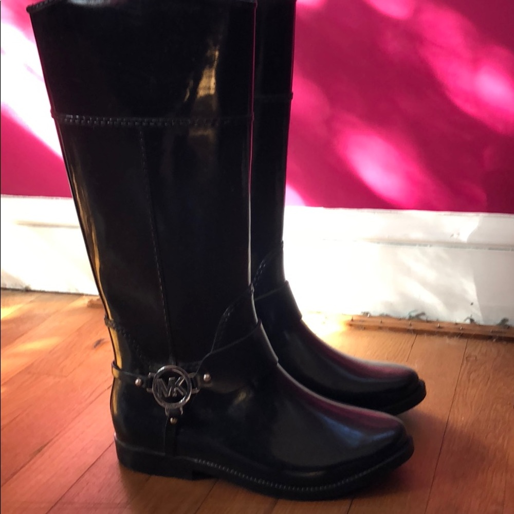Black Micheal Kors Rain boots